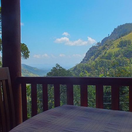 Blue Ribbon Homestay Ella Exterior foto