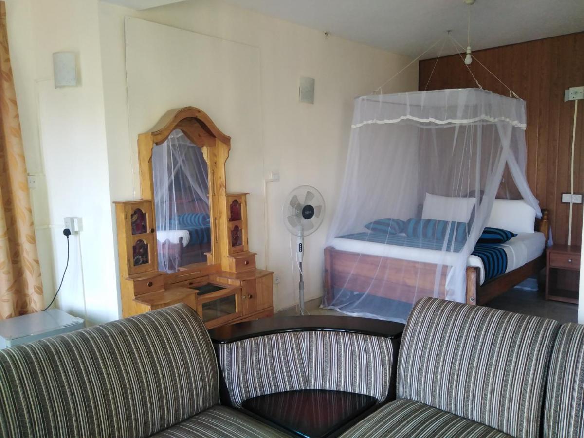 Blue Ribbon Homestay Ella Exterior foto