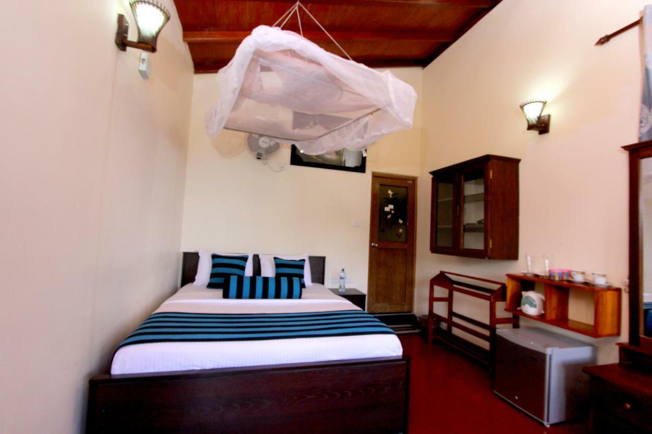 Blue Ribbon Homestay Ella Exterior foto
